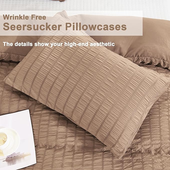 AveLom Taupe Duvet Cover King(104 x 90 inches), 3 Pieces (1 Duvet Cover, 2 Pillow Cases), Seersucker Striped Soft Washed Microfiber Textured Duvet Cover Set with Zipper Closure, Corner Ties
