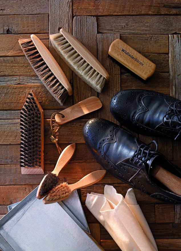 Redecker Horse Hair Luxury Shoe Shine Brush, 6-1/4-Inches, Split