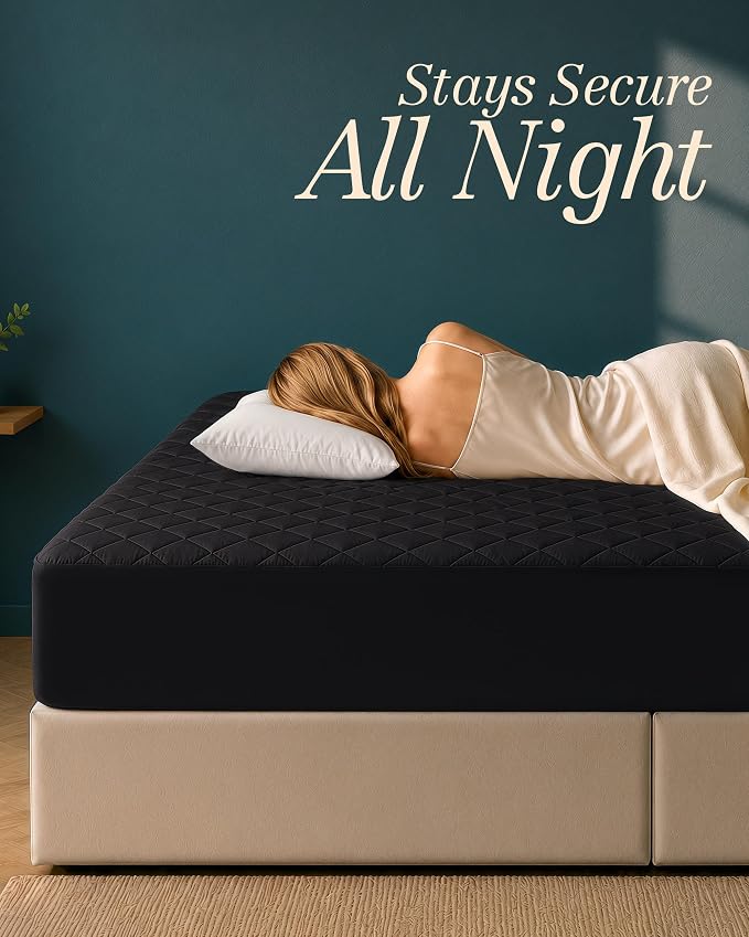 Quilted Fitted Mattress Pad, Queen Mattress Protector Topper with Deep Pocket Stretches up to 16 Inches, Machine Washable Mattress Cover by Utopia Bedding (Black)
