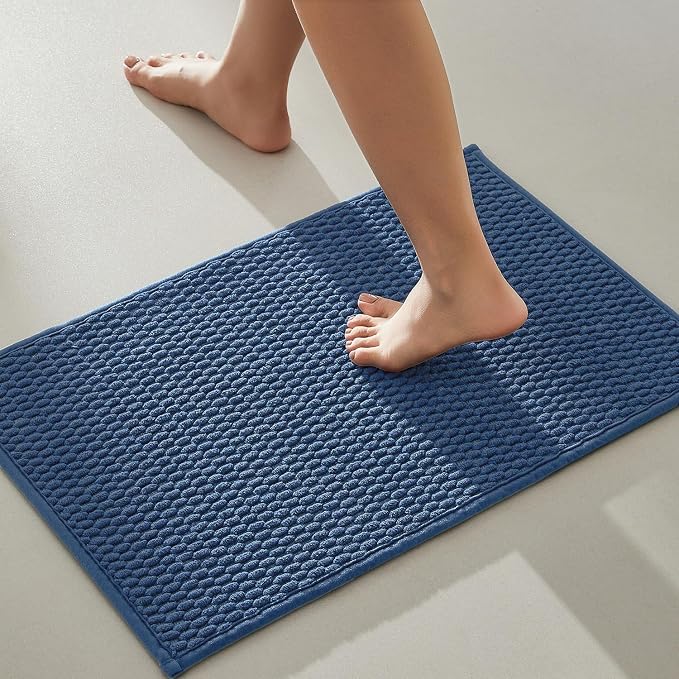 TYUU Bathroom Rugs Non Slip Washable, Super Absorbent Thin Bath Mat Small Quick Dry Low Pile Bathroom Rug, Navy Blue 16"x24"
