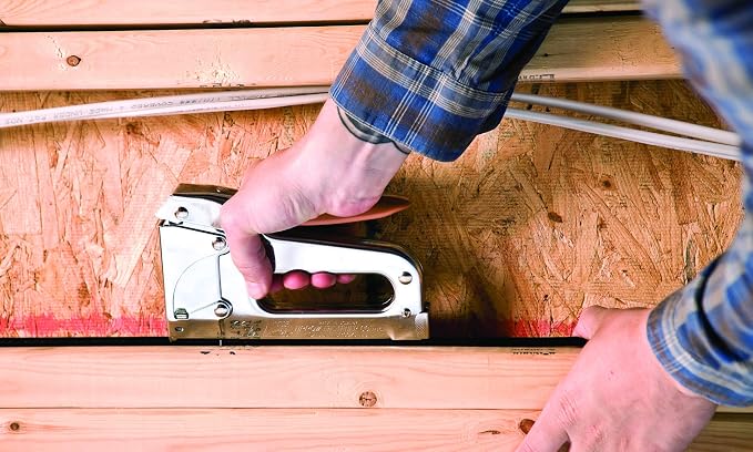 Arrow T25 Heavy Duty Staple Gun for Low Voltage Cables and Wires up to 1/4-Inch Diameter - Silver