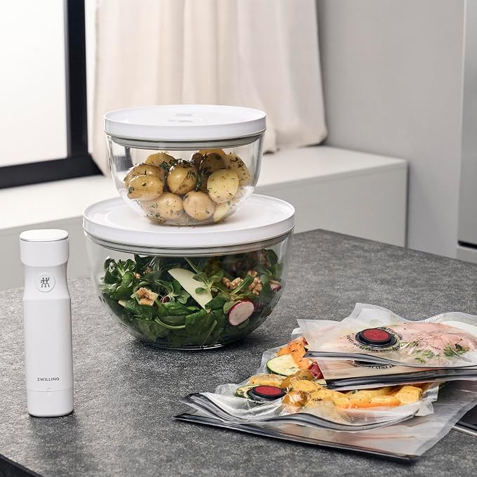 ZWILLING Fresh & Save BOWLS 9-pc Vacuum Glass Bowl Starter Set, Airtight Food Storage and Meal Prep Containers, BPA-Free, Stackable, Reusable