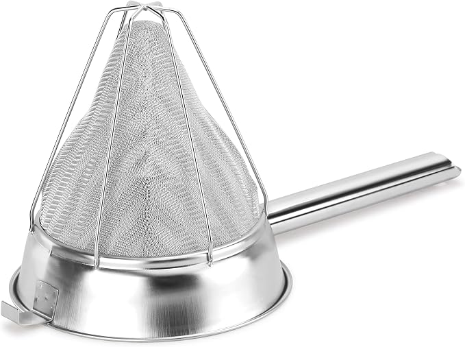 New Star Foodservice Reinforced Bouillon Strainer, 8-Inch, Fine Mesh, 18/8 Stainless Steel, Commercial Kitchen Strainer for Stocks, Sauces, Soups, and Purees