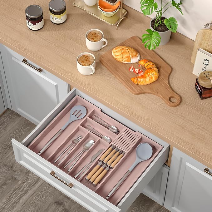 TIOPGHAD Bamboo-Silverware-Drawer-Organizer-Kitchen, Expandable Utensil Holder Cutlery Tray Flatware Organization Adjustable Wood Tableware Dividers Storage (with Removable Knife Block)(Grey Pink)