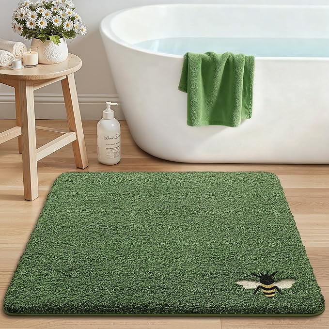 LUMI Green Bathroom Rugs, Cute Bee Mats, Absorbent Soft Square Bath Mat Non-Slip, Machine Washable Quick Dry Luxury Rug for Floor, Shower, Kids Room, Bathtub, Home Decor, 26"x26"