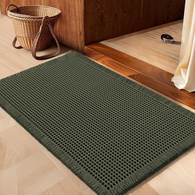 IM HOME Waffle Bath Mat Dark Green 32"x20", Boho Woven Modern Bath Mat Rugs, Absorbent Non Slip Bathroom Rugs, Soft Washable Bath Rugs with Tassels for Bedroom, Kitchen, Shower, Tub