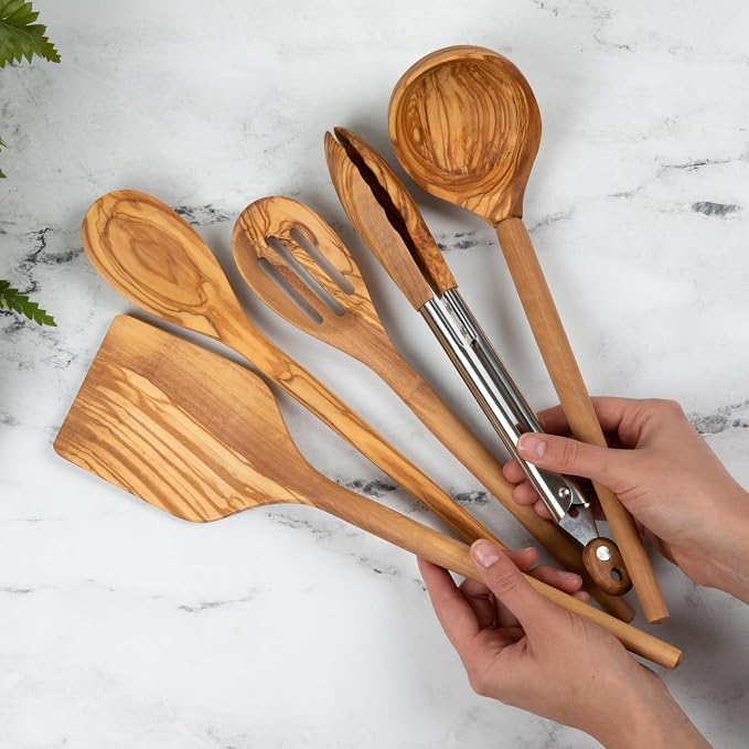 Salt & York 5-Piece Olive Wood Kitchen Utensil Set with Turner, Tongs, Slotted Spoon, Ladle and 12" Spoon, Farmhouse Style Kitchen & Cookware, Ideal for Entertaining, Wedding and Housewarming Gift