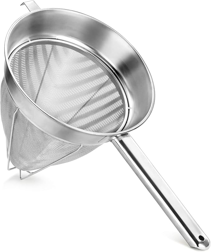 New Star Foodservice Chinois Mesh Strainer, Stainless Steel, Reinforced, Extra Fine Mesh, 10-Inch