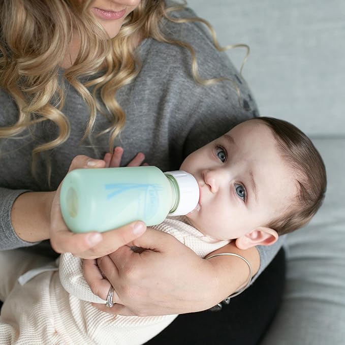 Dr. Brown's Anti-Colic Options+ Narrow Glass Baby Bottle with Level 1 Slow Flow Nipple, BPA-Free, 4 oz/120mL, 0m+, 1-Pack (Packaging May Vary)