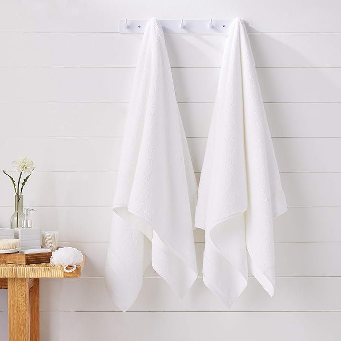 Amazon Basics 6-Pack Bath Towels, 100% Ring Spun Cotton, 600 GSM, Lightweight and Highly Absorbent, Quick Drying, Hotel Quality, 27 x 54 inches, White