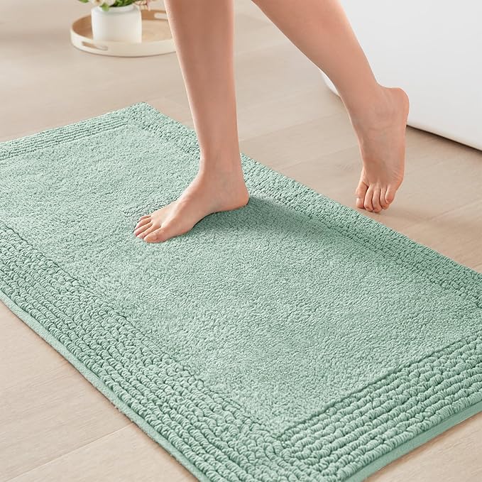 Madison Park Splendor Reversible 100% Cotton Bath Rug, 20 x 30, Green | Tufted Bathroom Mat, 3000 GSM, Hotel Quality, Luxurious Plush, Medium Pile, Absorbent, Quick Dry, OEKO-TEX, Shower Room Décor