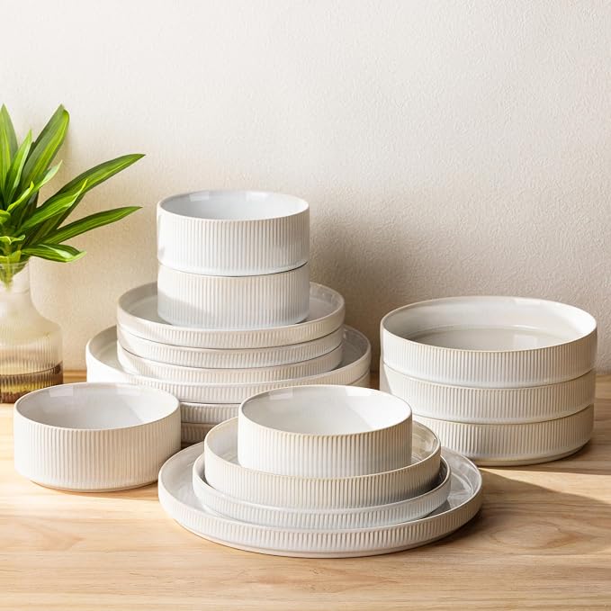 TheTerra Ceramic Dinnerware Sets with Pasta Bowls for 4, 16 Pieces Porcelain Lightweight Plates and Bowls Sets, Scratch Resistant Dish Set, Oven & Microwave & Dishwasher Safe,Reactive White
