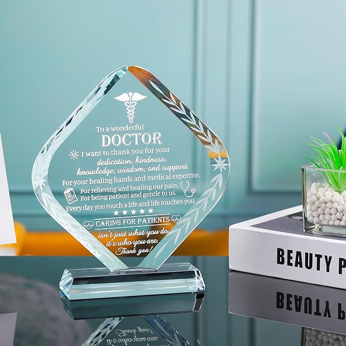 Movdyka Doctor Appreciation Gifts for Men Women Engraved Crystal Plaque Keepsakes Doctor Thank You Gift for Him Her Doctors Day Present Christmas Thanksgiving Birthday Retirement Best Dr. Decor