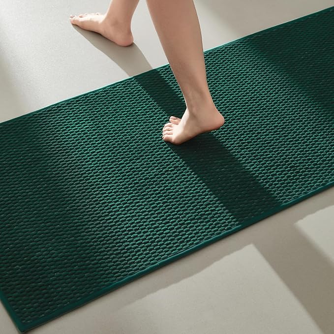 TYUU Bathroom Runner Rugs, Long Bath Mat Runner Washable Thin Quick Dry Low Pile Bathroom Runner Rugs Non Slip, Dark Green 24"x70"