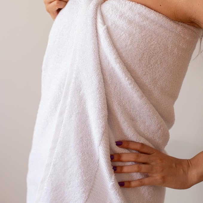 SALBAKOS 4-Piece 100% Turkish Cotton Bath Towels, 27x54 inch, White | Standard Size, 630 Gsm Thick Super Soft Highly Absorbent Quick-Dry Bathroom Towel, Premium Hotel & Spa Quality Made in Turkey