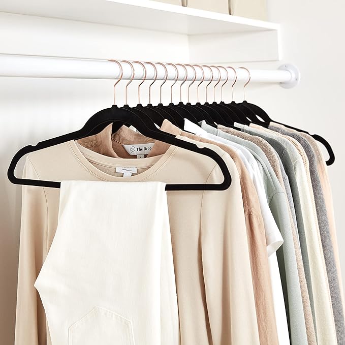 Amazon Basics Slim Velvet Non-Slip Space Saving Suit Clothes Hangers, Closet Organizer, Black/Rose Gold, 100-Pack