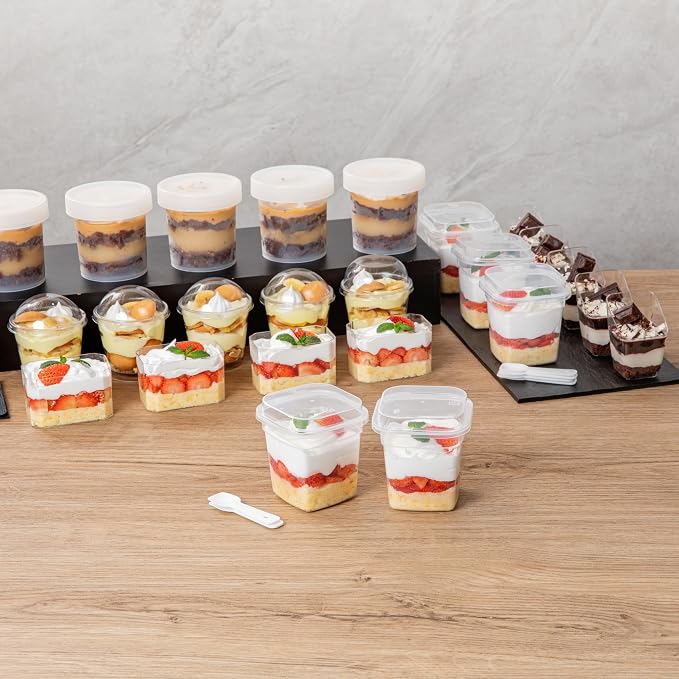 Restaurantware-Mini Serve 6.7 Ounce Dessert Cups With Lids And Spoons, 25 Disposable Serving Cups - Durable, Stackable, Clear Plastic Parfait Containers, For Dessert Take Out And Delivery Orders