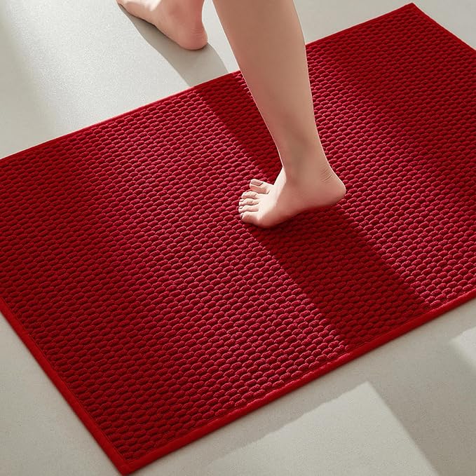 TYUU Christmas Bathroom Rugs Non Slip Washable, Super Absorbent Thin Bath Mat Quick Dry Low Pile Bathroom Rug, Red 24"x36"