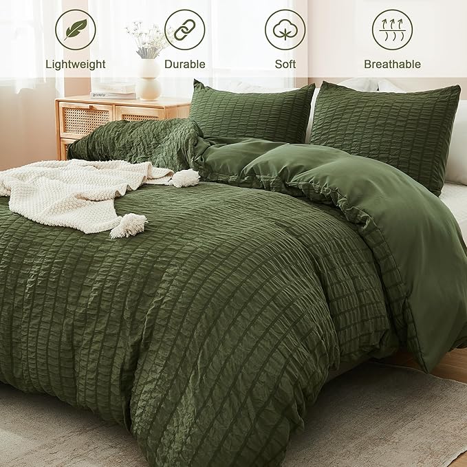 AveLom Olive Green Duvet Cover Queen Size, Textured Seersucker Duvet Cover Set, Soft Washed Microfiber with Zipper Closure and Corner Ties, 3 Pieces, 90" x 90" Duvet Cover & 2 Pillowcases