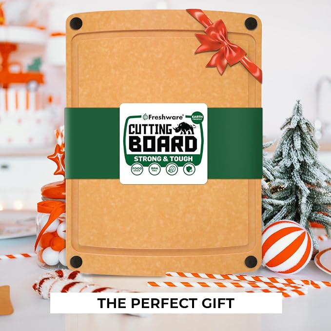 Freshware Wood Cutting Board for Kitchen, Juice Groove, Non-Slip Silicone Feet, Dishwasher Safe, Large, 15" x 11.25", Natural