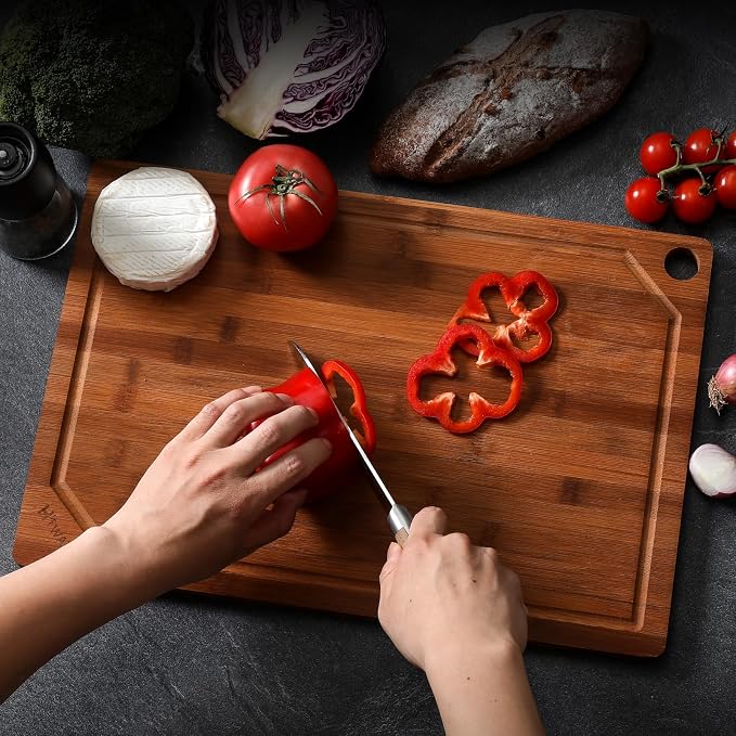 Hiware Wood Cutting Boards for Kitchen, Heavy Duty Bamboo Cutting Board with Juice Groove, Bamboo Chopping Board Set for Meat, Vegetables - 18" x 12"