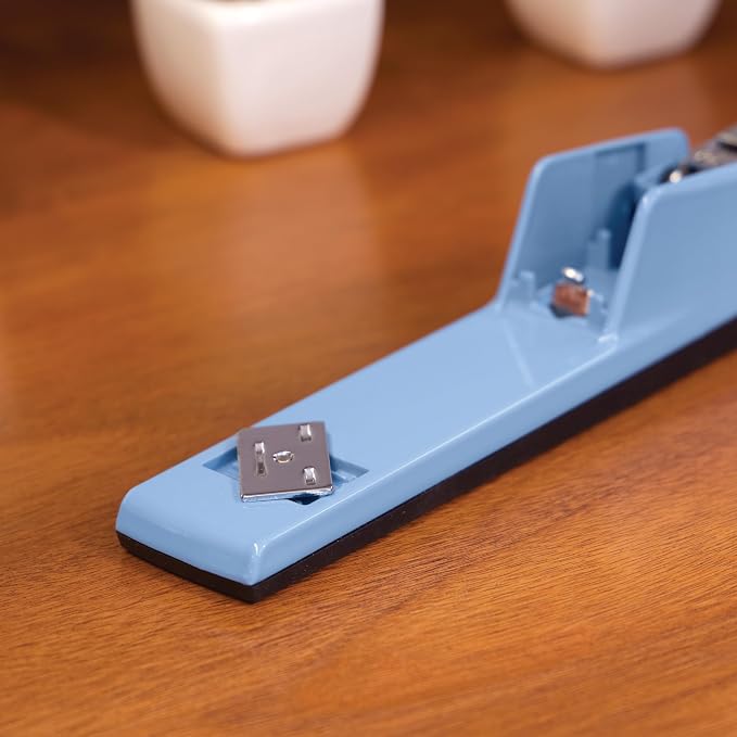 Swingline Stapler, 30 Sheet Capacity, 747 Business Stapler, Jam Free, Metal, Electric Blue (74722)