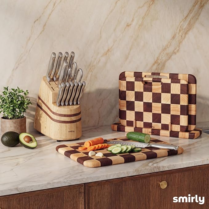 SMIRLY Cutting Board Set - 3 Piece Rubberwood Cutting Boards with Stand | Double-Sided Wood Cutting Board, Checkered Cutting Boards Non Toxic for Meat Vegetable Fruit, Food-Grade