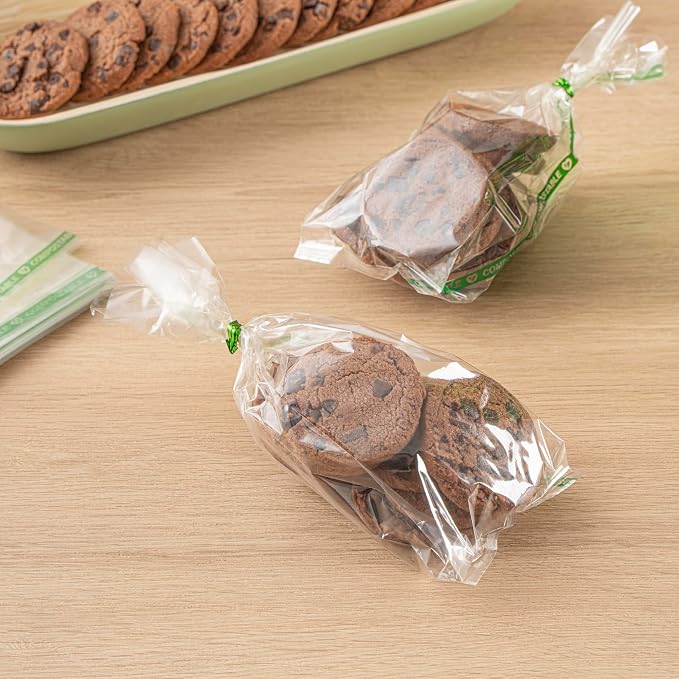Restaurantware Plastic Gusset Bags 100 Count 3" x 1 1/4" x 8 1/4" Wicker Dispensing Bottom Gusset Clear Plastic Bags Heat Sealable For Sourdough Bread Cookies Pastries For Home Bakers And Bakeries