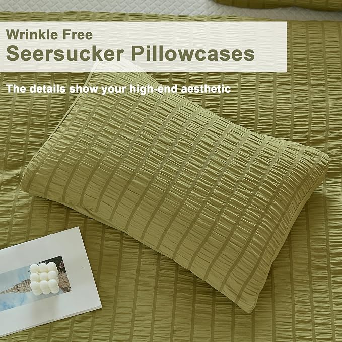 AveLom Olive Green Seersucker Duvet Cover Set King Size (104 x 90 inches), 3 Pieces (1 Duvet Cover + 2 Pillowcases), Ultra Soft Washed Microfiber, Textured Duvet Cover with Zipper Closure, Corner Ties