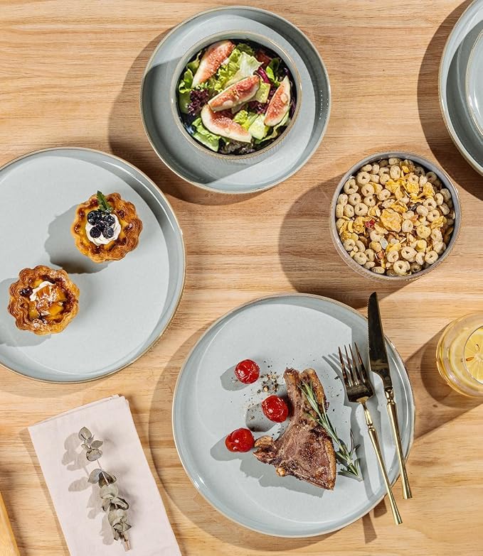 TheTerra Ceramic Dinnerware Sets for 8, 24 Pieces Porcelain Lightweight Plates and Bowls Sets, Scratch Resistant Dish Set, Oven & Microwave & Dishwasher Safe,Mist Blue