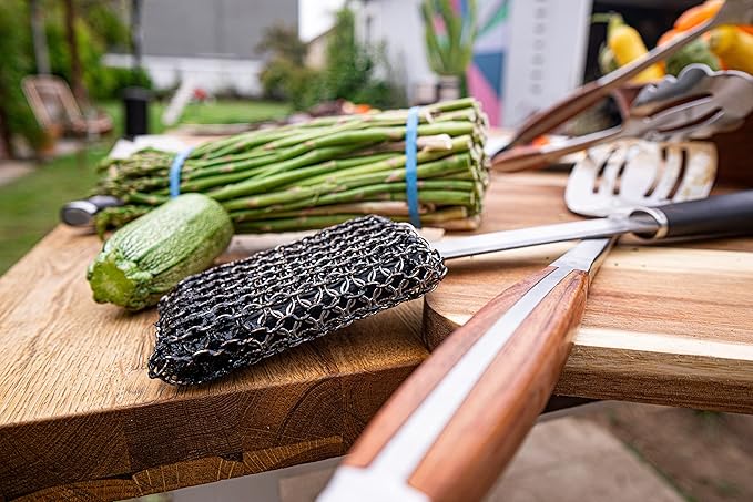 BBQ Dragon Chainmail Grill Brush - Bristle-Free Grill Cleaning Brush for Outdoor Grill - Heavy-Duty BBQ Brush and Grill Scrubber - Stainless Steel BBQ Grill Brush Cleaner - Safe BBQ Brush for Grills