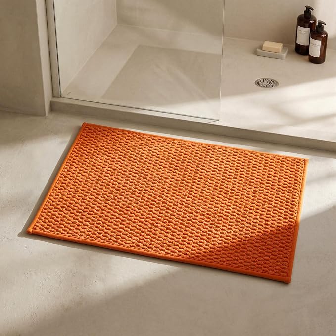 Triohero Bathroom Rugs Non Slip Washable, Super Absorbent Thin Bath Mat Small Quick Dry Low Pile Bathroom Rug, Orange 16"x24"
