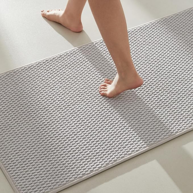 TYUU Bathroom Rugs Non Slip Washable, Super Absorbent Thin Bath Mat Quick Dry Low Pile Bathroom Rug, Light Grey 20"x48"