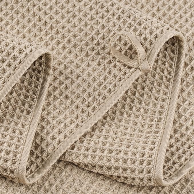 POLYTE 430 GSM Poly Blend Microfiber Quick Dry Waffle Bath Towel, 30x60 in | 4 Pack, Oversize, Lint Free, Body Towel