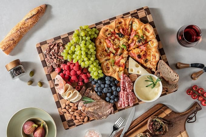 Checkered Cutting Boards for Kitchen, 20" x 15" Chopping Board | 1" Thick Acacia Wood Cutting Board with Juice Grooves, Extra Large Butcher Block for Prep, Serving, Stovetop with Gift Box