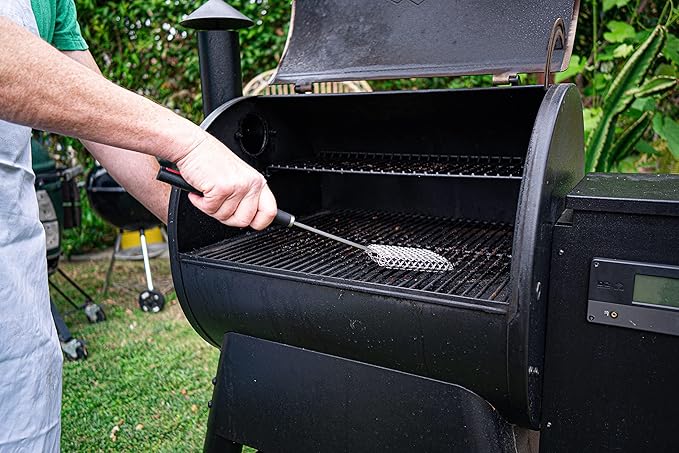 BBQ Dragon Chainmail Grill Brush - Bristle-Free Grill Cleaning Brush for Outdoor Grill - Heavy-Duty BBQ Brush and Grill Scrubber - Stainless Steel BBQ Grill Brush Cleaner - Safe BBQ Brush for Grills
