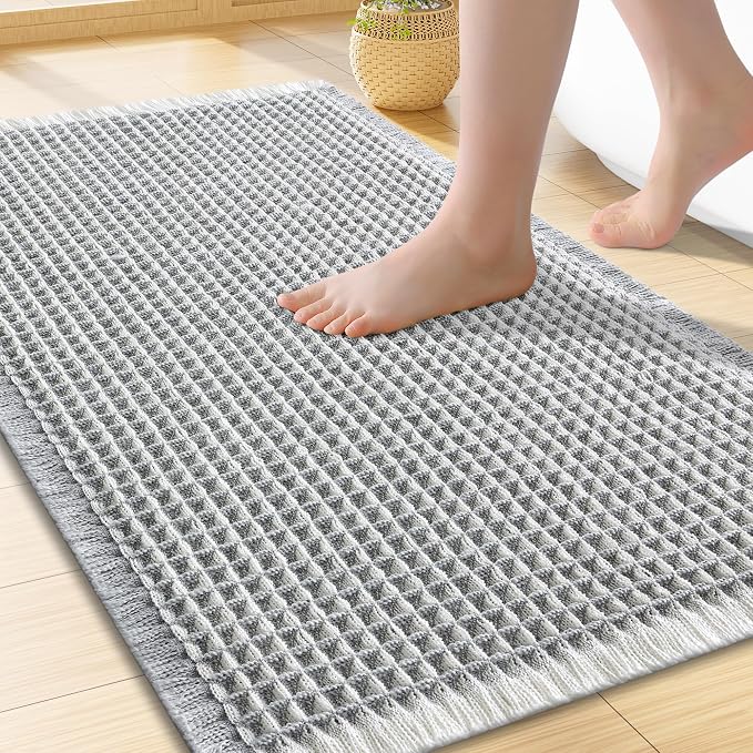 Smiry Waffle Bath Mat 24x16, Extra Soft Absorbent Bathroom Rugs, Non Slip Machine Washable Quick Dry Bath Rugs for Bathroom Floor, Tub, Shower, Home Decor Accessories, Lightgrey & Cream