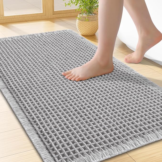 Smiry Waffle Bath Mat 24x16, Extra Soft Absorbent Bathroom Rugs, Non Slip Machine Washable Quick Dry Bath Rugs for Bathroom Floor, Tub, Shower, Home Decor Accessories, Light Grey
