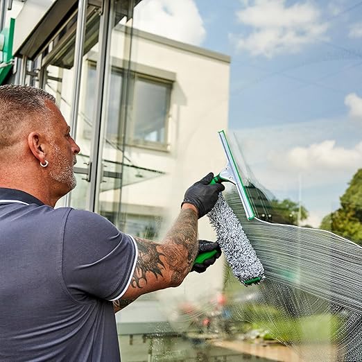 Unger Commercial Window Cleaning Kit Set – Microfiber Sleeve, 14'' ErgoTec Squeegee, 3 Gallon Bucket, 1L Glass Cleaner, Safety Scraper, Microfiber Cloth – Professional Window Cleaning Equipment, WNK15