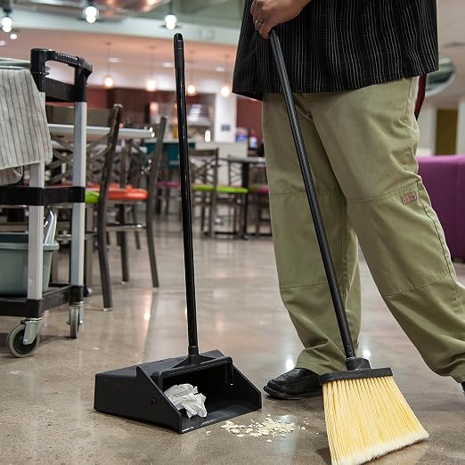 Carlisle FoodService Products Duo-Pan Upright Dust Pan with Serrated Yoke for Floor Cleaning, Restaurants, Office, and Janitorial Use, Plastic, 30 Inches, Black