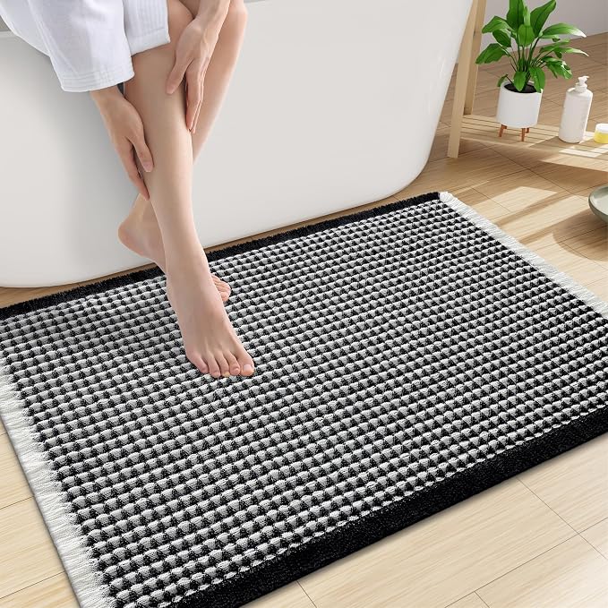 Smiry Waffle Bath Mat 30x20, Extra Soft Absorbent Bathroom Rugs, Non Slip Machine Washable Quick Dry Bath Rugs for Bathroom Floor, Tub, Shower, Home Decor Accessories, Black & Cream