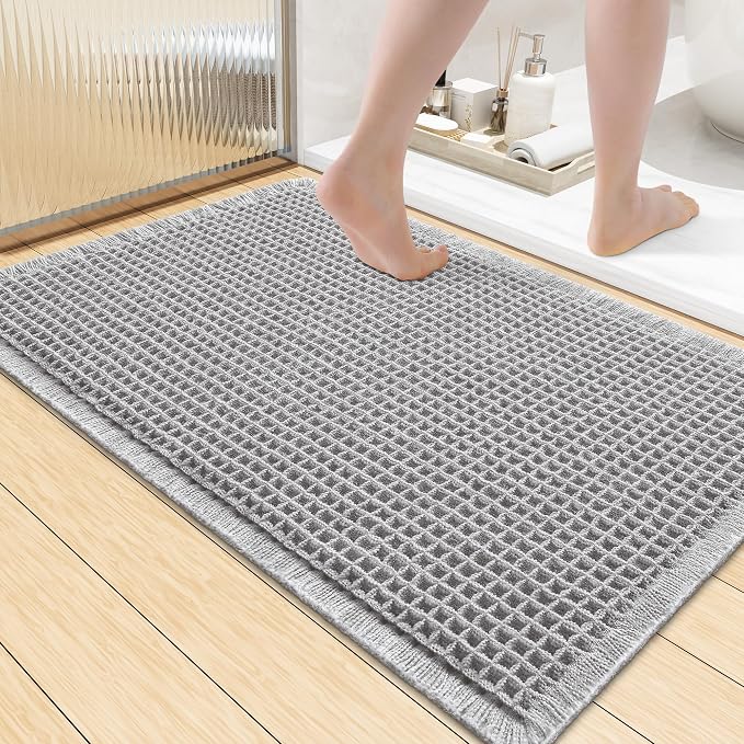 Smiry Waffle Bath Mat 36x24, Extra Soft Absorbent Bathroom Rugs, Non Slip Machine Washable Quick Dry Bath Rugs for Bathroom Floor, Tub, Shower, Home Decor Accessories, Light Grey