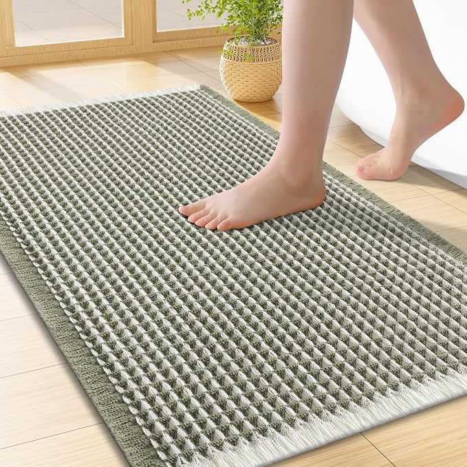 Smiry Waffle Bath Mat 24x16, Extra Soft Absorbent Bathroom Rugs, Non Slip Machine Washable Quick Dry Bath Rugs for Bathroom Floor, Tub, Shower, Home Decor Accessories, Green & Cream