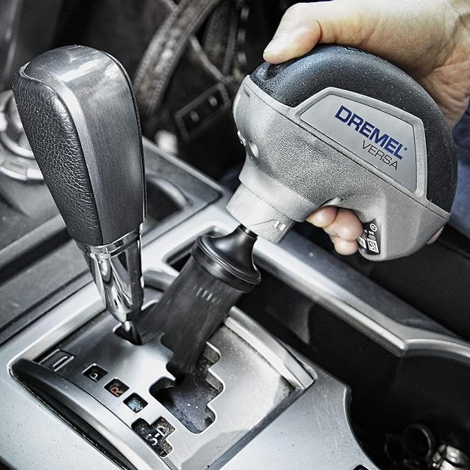 Dremel PC10-05 Versa 4-Volt Cordless Lithium-Ion Max Power Scrubber Automotive Cleaning Tool Kit - Includes 4 Pads, Bristle Brush, Splash Guard, and Charger