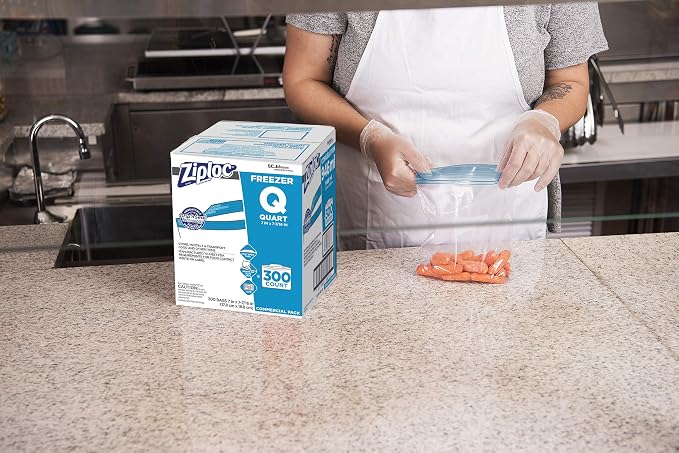 Ziploc Freezer Bags, For Food Organization and Storage, Double Zipper, Quart, 300 Count (Pack of 8, 2400 Count Total)
