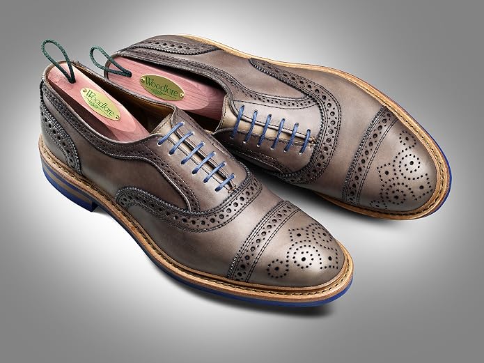 Allen Edmonds Woodlore Shoe Trees for Men 2-Pack Of Men's Adjustable Aromatic Red Cedar Shoe Trees MADE IN USA