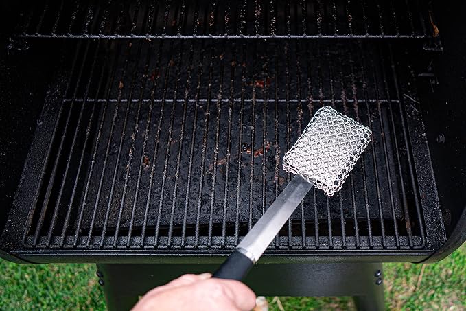 BBQ Dragon Chainmail Grill Brush - Bristle-Free Grill Cleaning Brush for Outdoor Grill - Heavy-Duty BBQ Brush and Grill Scrubber - Stainless Steel BBQ Grill Brush Cleaner - Safe BBQ Brush for Grills
