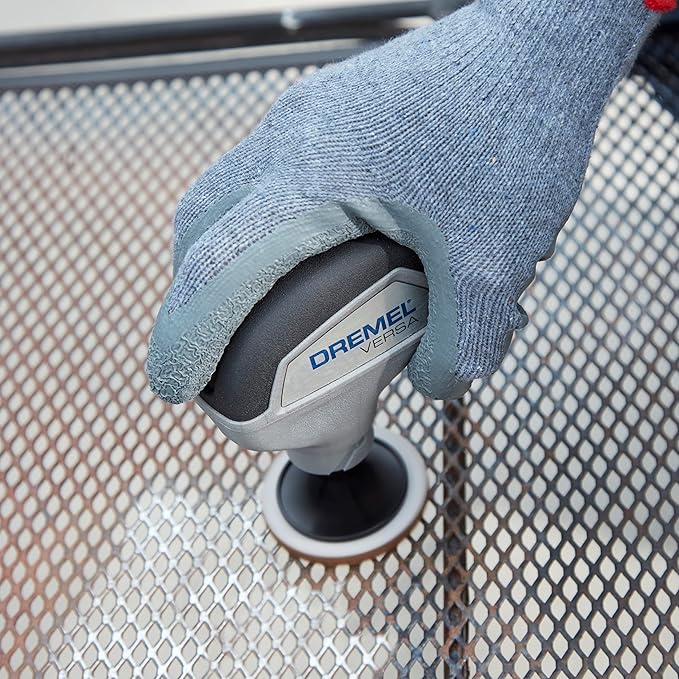 Dremel PC10-05 Versa 4-Volt Cordless Lithium-Ion Max Power Scrubber Automotive Cleaning Tool Kit - Includes 4 Pads, Bristle Brush, Splash Guard, and Charger